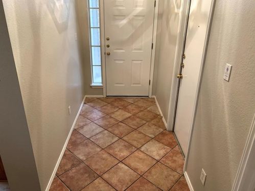 13516 Bolivia Dr, Austin TX  78729-8052 exterior