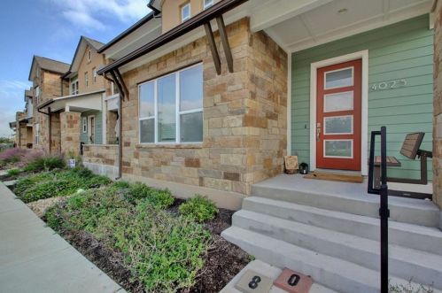 4025 Berkman Dr, Austin TX  78723-4543 exterior