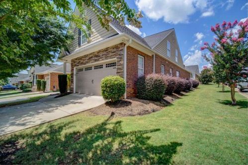 120 Middleton Park Ln, Moore, SC 29369-7800