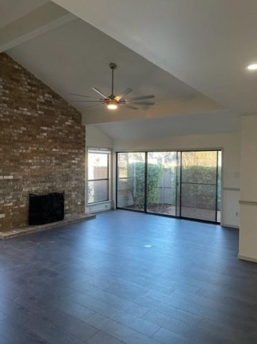 5813 Back Ct, Austin TX  78731-3301 exterior