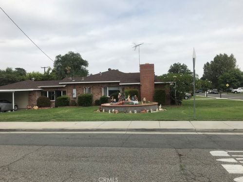 4006 Acacia St, Riverside, CA 92503-3655