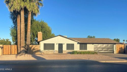 1022 33rd Pl, Mesa, AZ 85204-5632