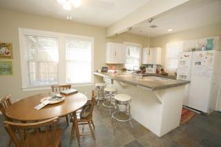 3804 Duval St, Austin TX  78751-5106 exterior