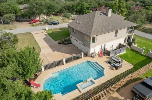 104 Betula Dr, Austin TX  78734-3471 exterior
