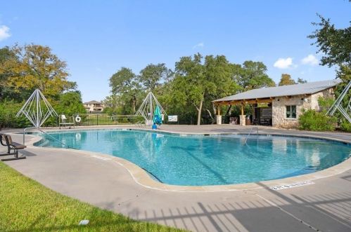 12509 Cardinal Flower Dr, Austin TX 78739 exterior