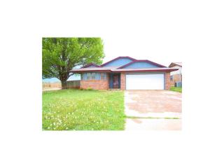 1141 Gladys Way, Mustang, OK 73064-2181