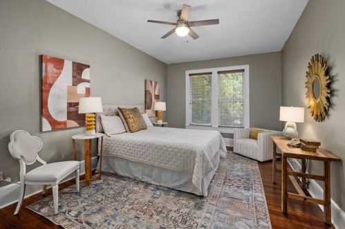 1901 David St, Austin TX 78705-4666 exterior