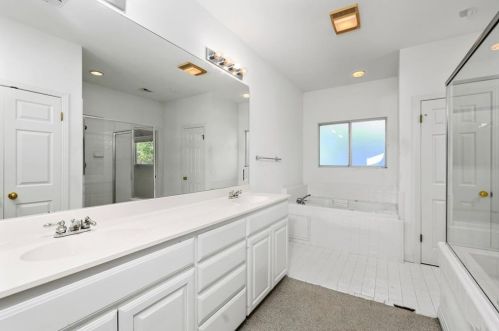 6611 Candle Rdg Cv, Austin TX 78731-2859 exterior