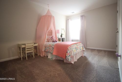 18 Stepping Stone Way, Bluffton SC 29910-4428 exterior