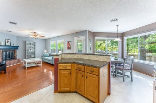 1221 Briargate Dr, Austin TX 78753-2050 exterior