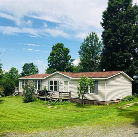 1753 Wrights Mountain Rd, Bradford, VT 05033-8143