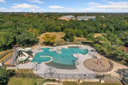 12509 Cardinal Flower Dr, Austin TX 78739 exterior