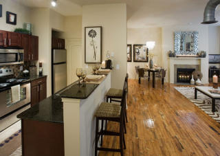 3015 State St, Dallas TX  75204-2725 exterior