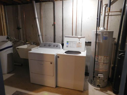 941 42nd St, Manitowoc WI  54220-4700 exterior