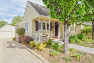 724 40th St, Sacramento, CA 95819-2706