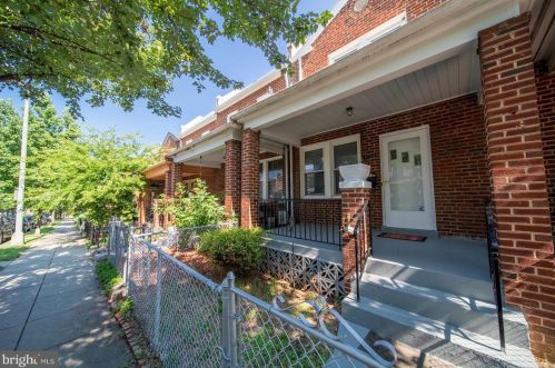 1738 Lang Pl, Washington, DC 20002-3026