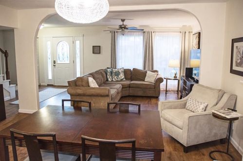 4904 Creekline Dr, Austin TX  78745-2221 exterior