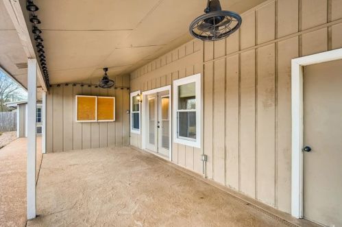 13217 Briar Holw Dr, Austin TX 78729-3655 exterior