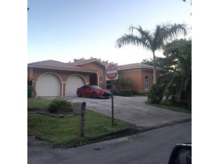 8101 180th St, Miami FL  33157-6131 exterior