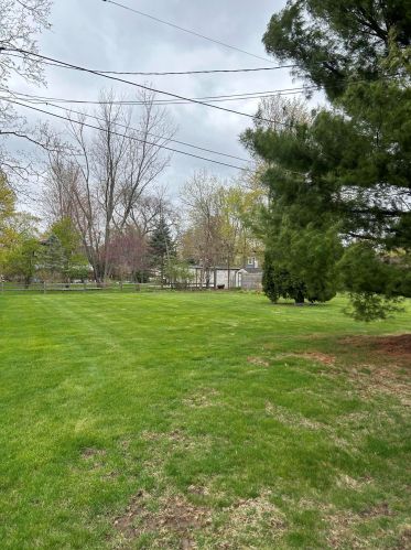 214 Park Ave, Chenequa WI  53029-2116 exterior