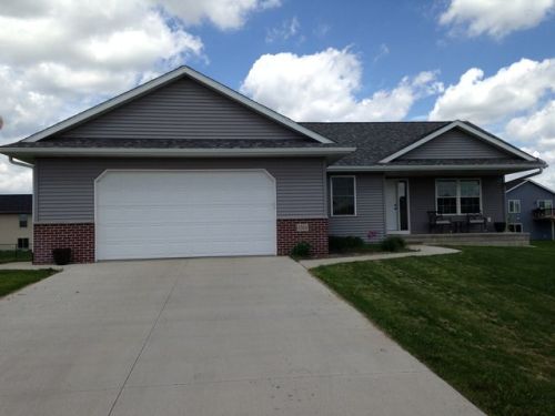 4564 Hunter St, Covington, IA 52324-7010