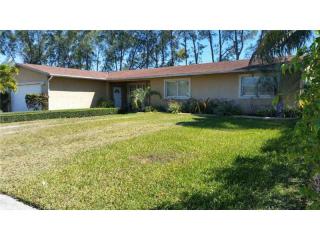 17831 108 Ct, Miami FL  33157-5033 exterior