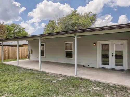 9707 Cottle Dr, Austin TX 78753-4305 exterior