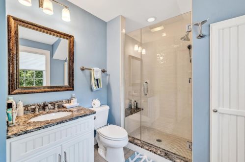 11 Teal Cir, Mashpee MA 02649-3676 exterior