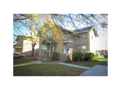 410 Boone St, Boone, IA 50036-3554