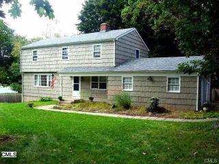 14 Adams Dr, Bethel, CT 06801-1111