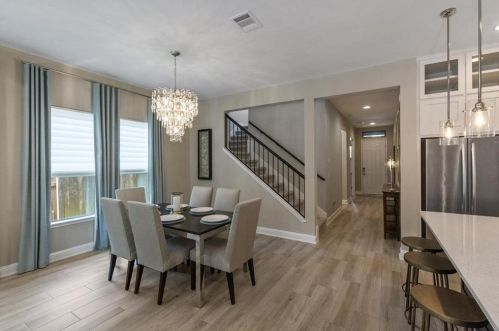 12432 Cardinal Flower Dr, Austin TX 78739 exterior