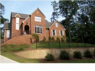 1191 Cheval Ln, Birmingham, AL 35216-2046