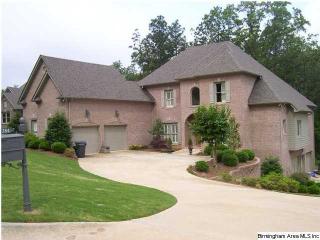 384 Greystone Glen Cir, Birmingham, AL 35242-7136