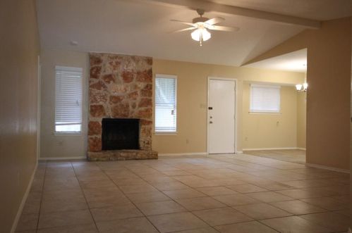 6015 Avery Island Ave, Austin TX  78727-6954 exterior