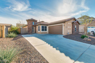 18279 Sunnyslope Ln, Waddell AZ  85355-4218 exterior