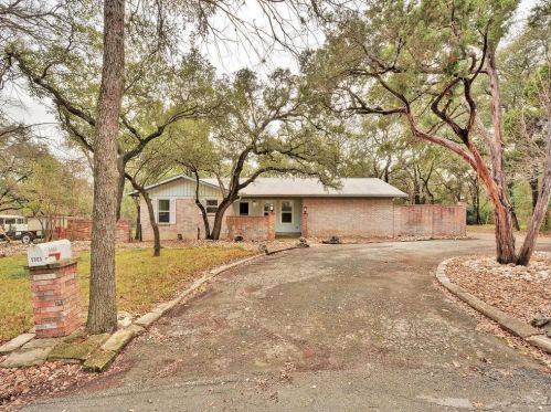 5903 Burlington Ct, Austin TX  78727-6410 exterior