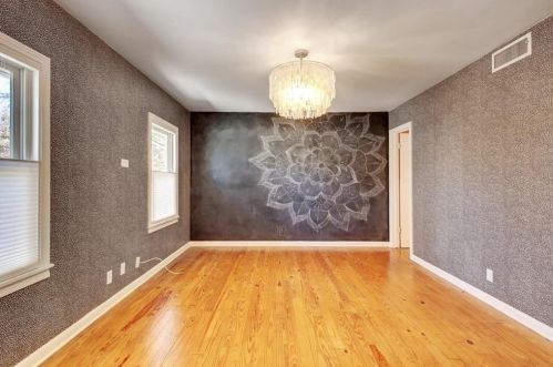 1403 Crestwood Rd, Austin TX 78722-1114 exterior