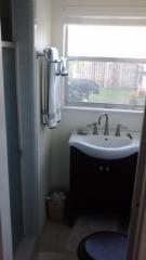 4620 Manchaca Rd, Austin TX  78745-1608 exterior