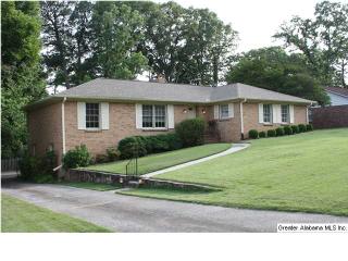 2221 Lynngate Dr, Birmingham AL  35216-5257 exterior