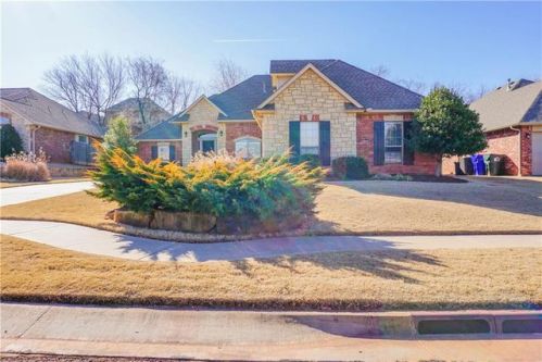 112 Highland Ter, Norman, OK 73069-8351