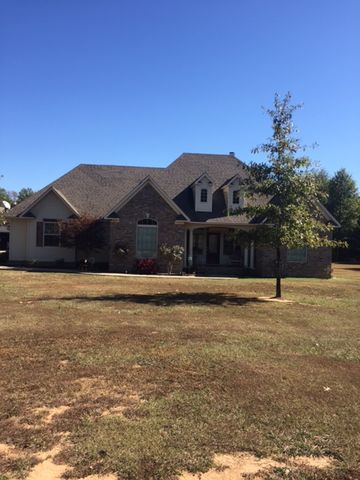 2 Greystone Dr, Mcgintytown, AR 72058-9399