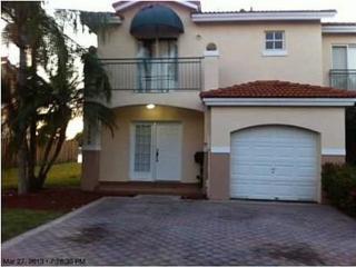 7068 158th Path, Miami FL  33193-3468 exterior