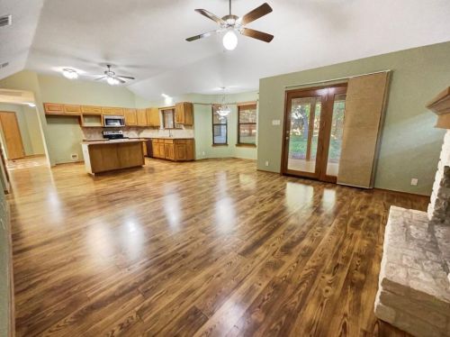 7206 Anaqua Dr, Austin TX 78750-7929 exterior