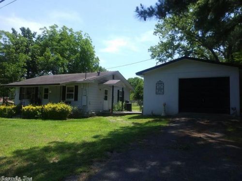 709 Fraser St, Clinton, AR 72031-7040