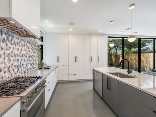 2903 14 St, Austin TX 78702-1628 exterior