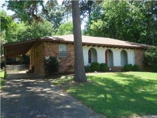 649 Glade Park Dr, Montgomery, AL 36109-1848