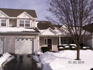 1502 Pebble Beach Path, Northampton, NY 11901-1891