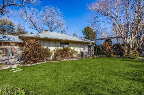 10512 Creekmere Dr, Dallas TX 75218-2341 exterior