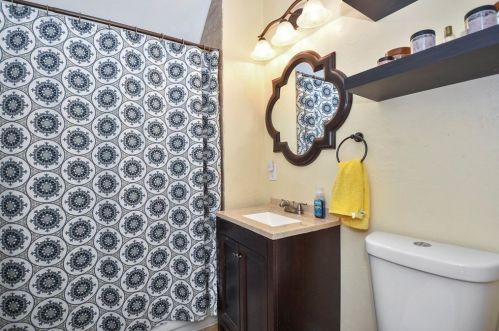 16 Westminster St, Worcester MA 01605-2701 exterior