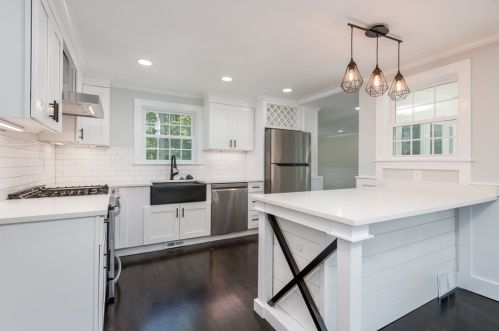 53 Alton St, Walpole MA  02081-4101 exterior